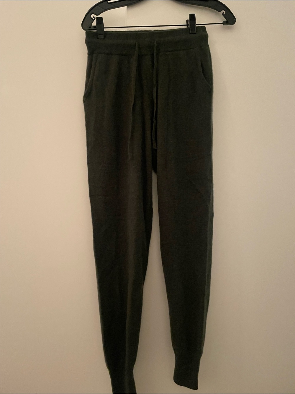 NWT Something Navy Nellie Cashmere Joggers